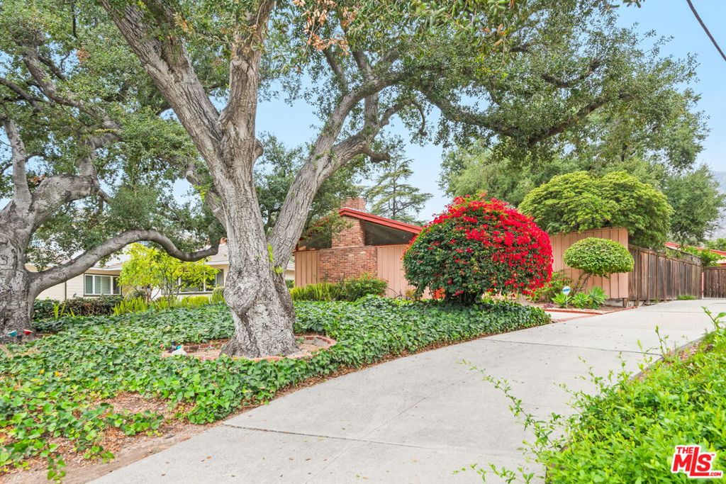 1641 Morada Place Property Photo 1