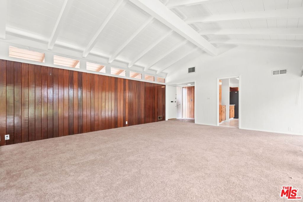 1641 Morada Place Property Photo 14