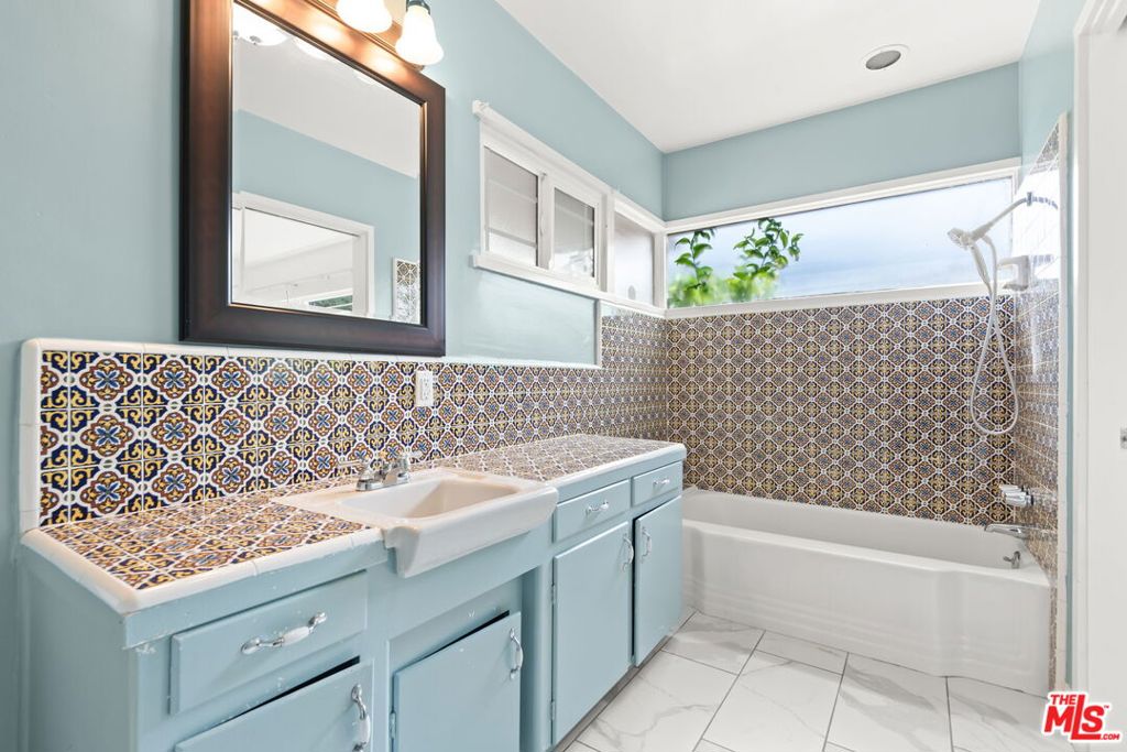 1641 Morada Place Property Photo 27