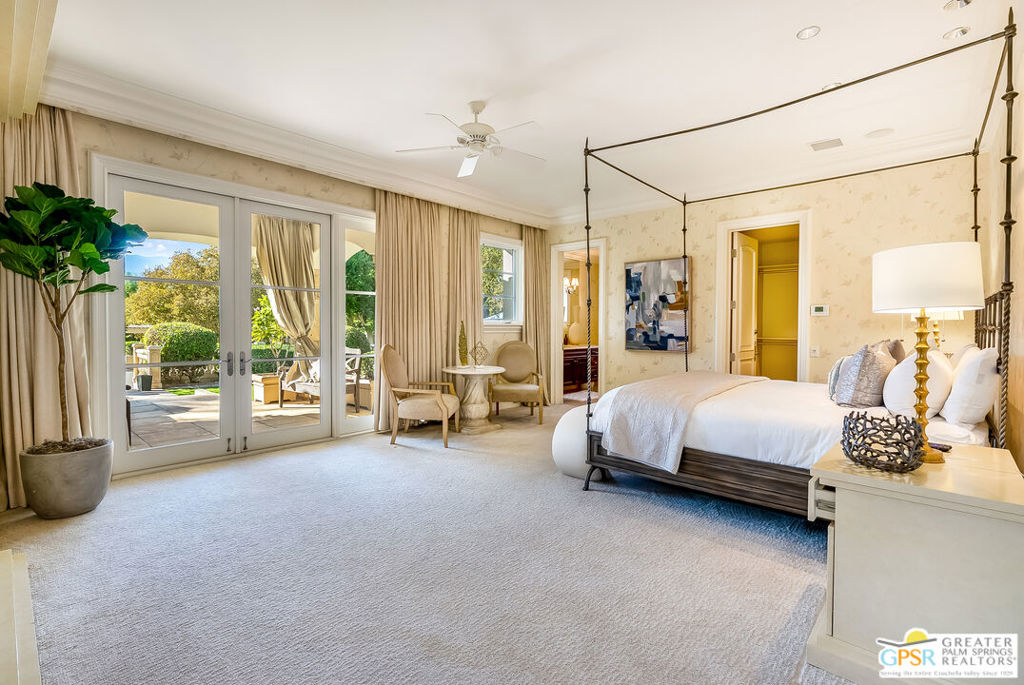1 Saint Petersburg Court Property Photo 60