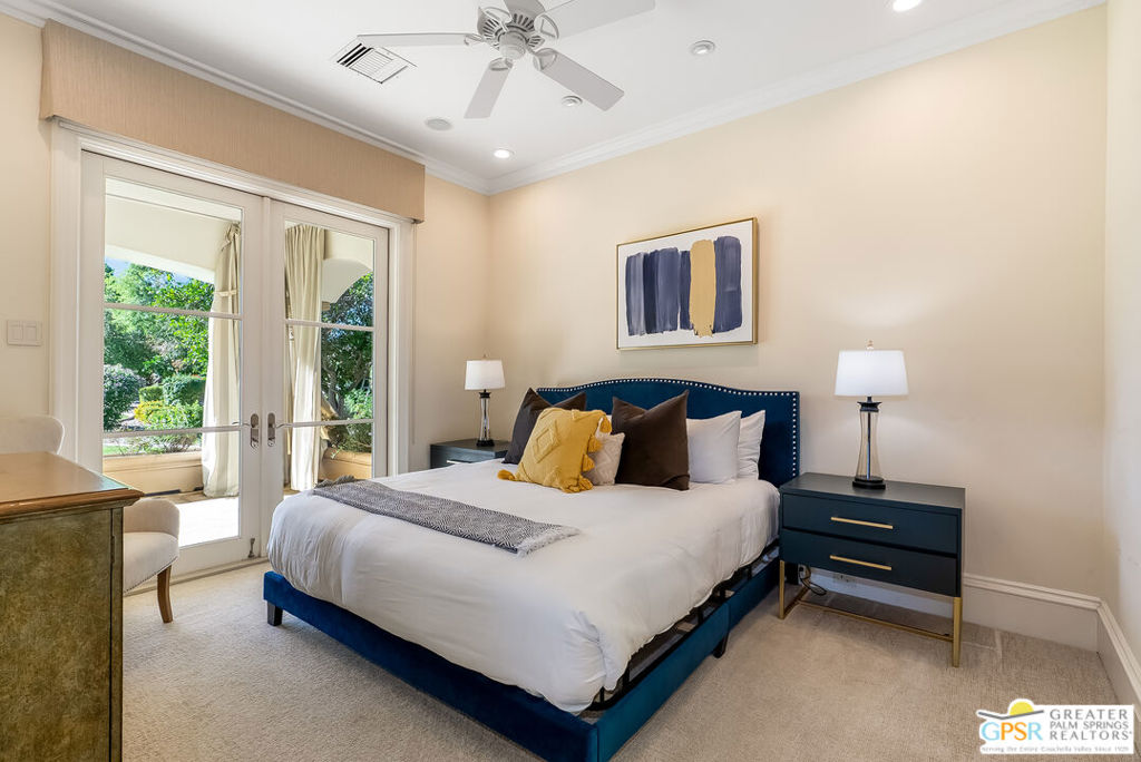 1 Saint Petersburg Court Property Photo 74