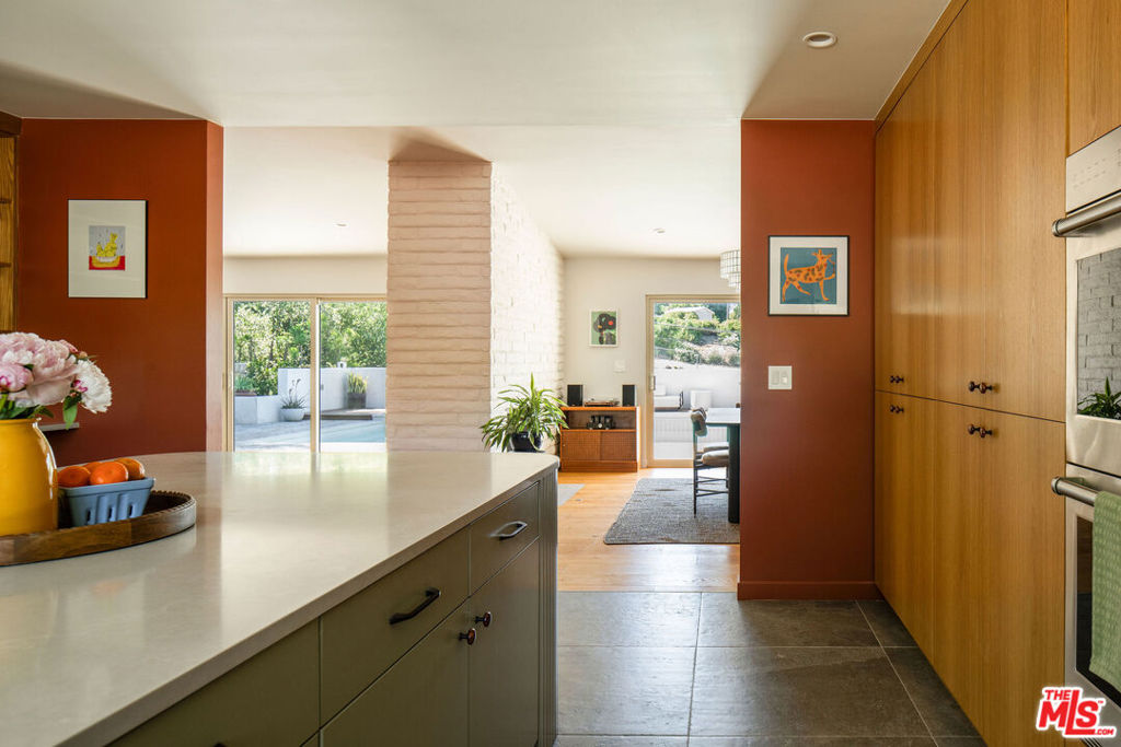 23811 Berdon Street Property Photo 17