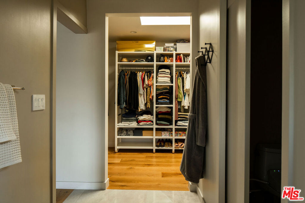 23811 Berdon Street Property Photo 23
