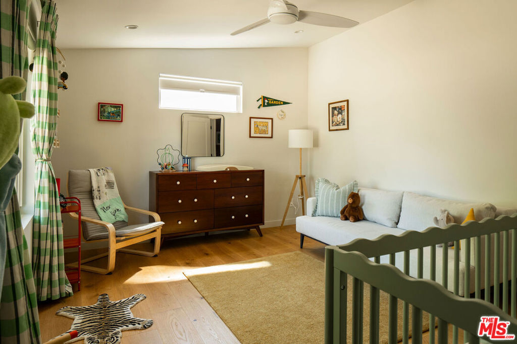 23811 Berdon Street Property Photo 29