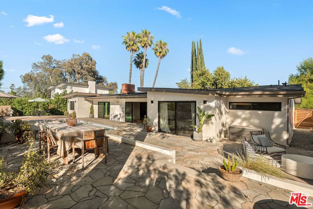 23811 Berdon Street Property Photo 36