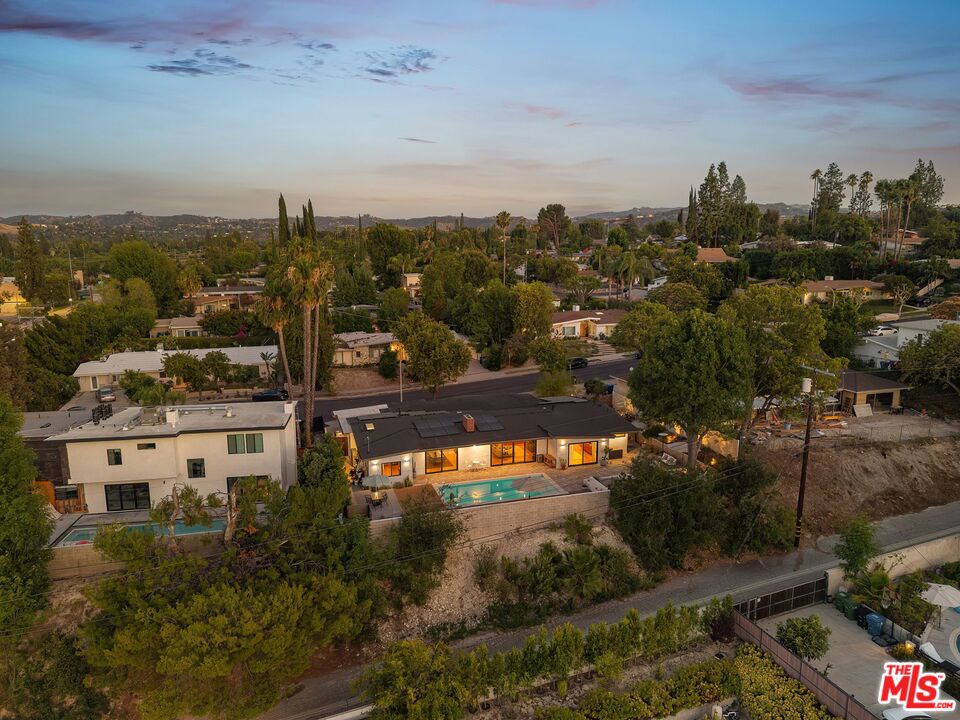 23811 Berdon Street Property Photo 47