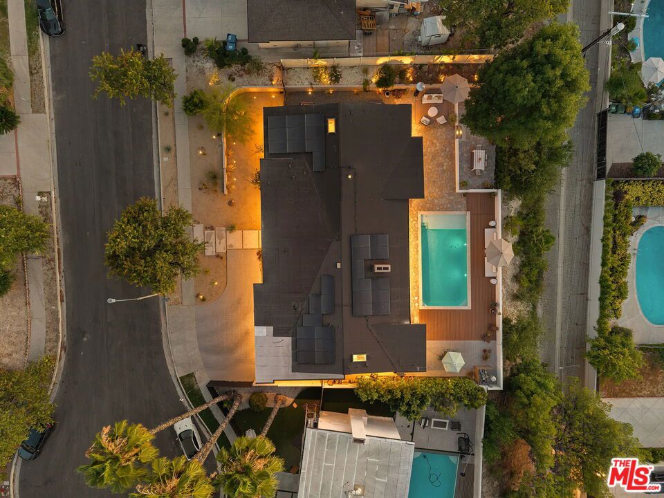 23811 Berdon Street Property Photo 48