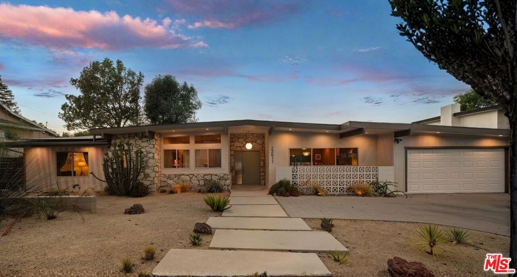 23811 Berdon Street Property Photo 49