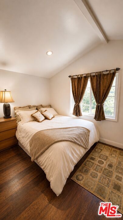 5240 Buffalo Property Photo 1