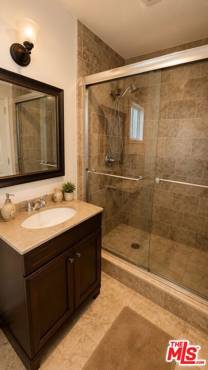 5240 Buffalo Property Photo 9
