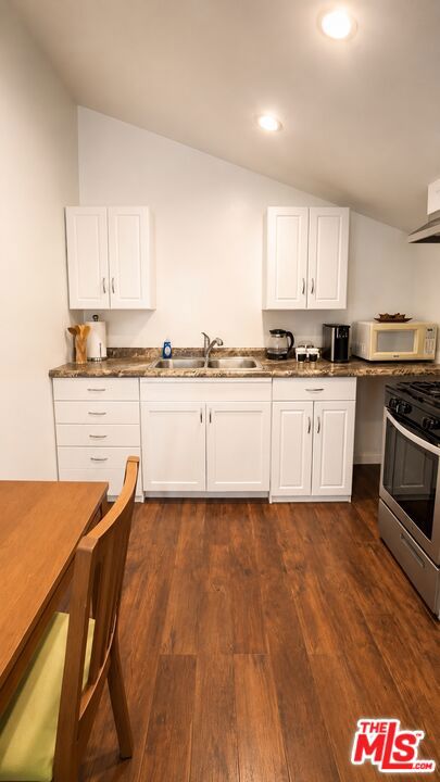 5240 Buffalo Property Photo 13