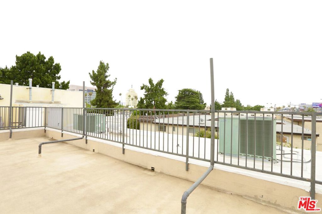 14317 Friar Street Property Photo 23