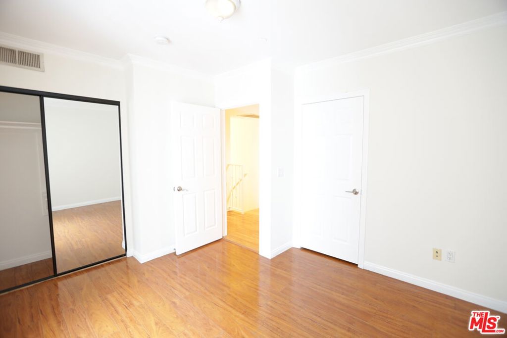 14317 Friar Street Property Photo 32