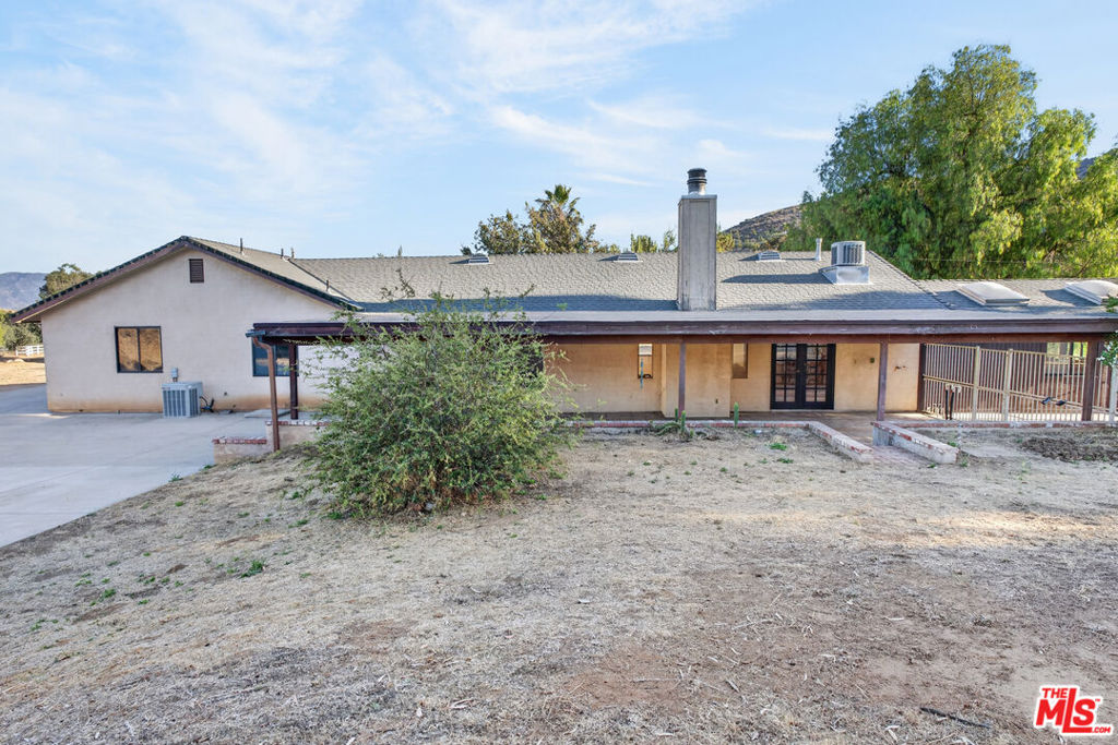 33201 Barber Road Property Photo 7