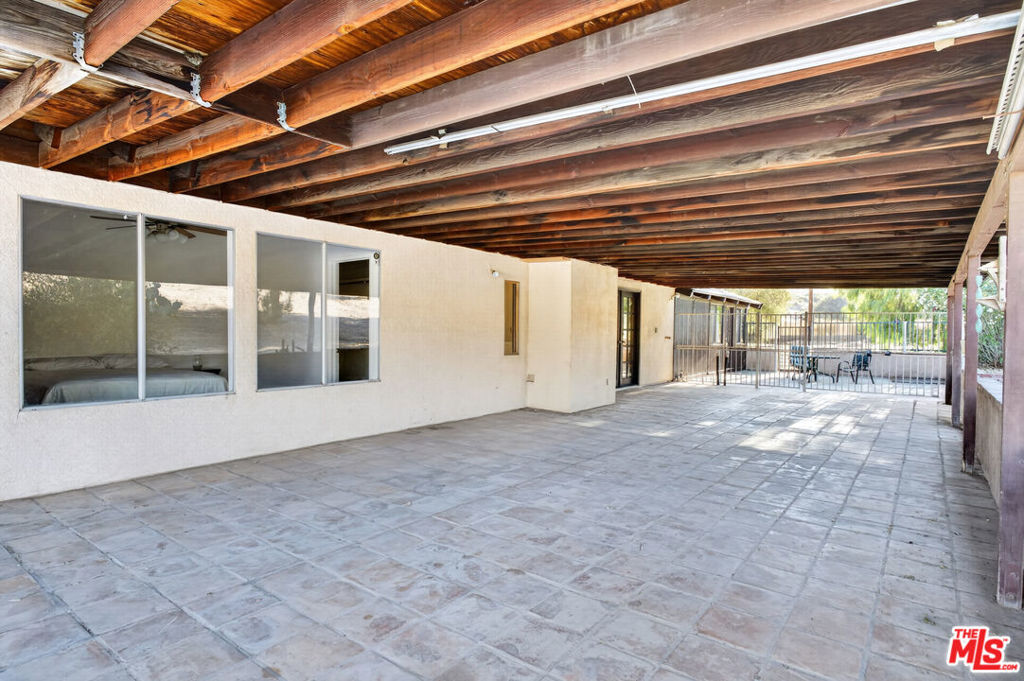 33201 Barber Road Property Photo 8