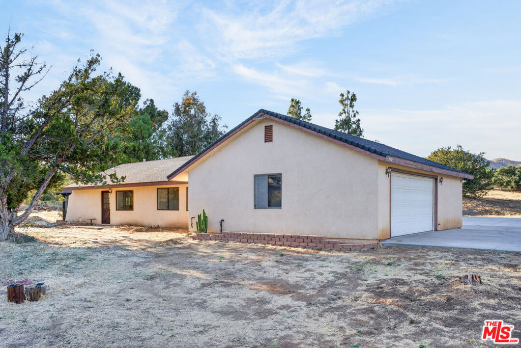 33201 Barber Road Property Photo 13