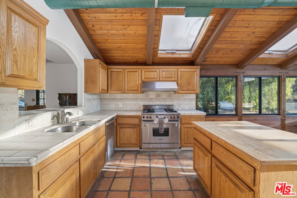 33201 Barber Road Property Photo 18