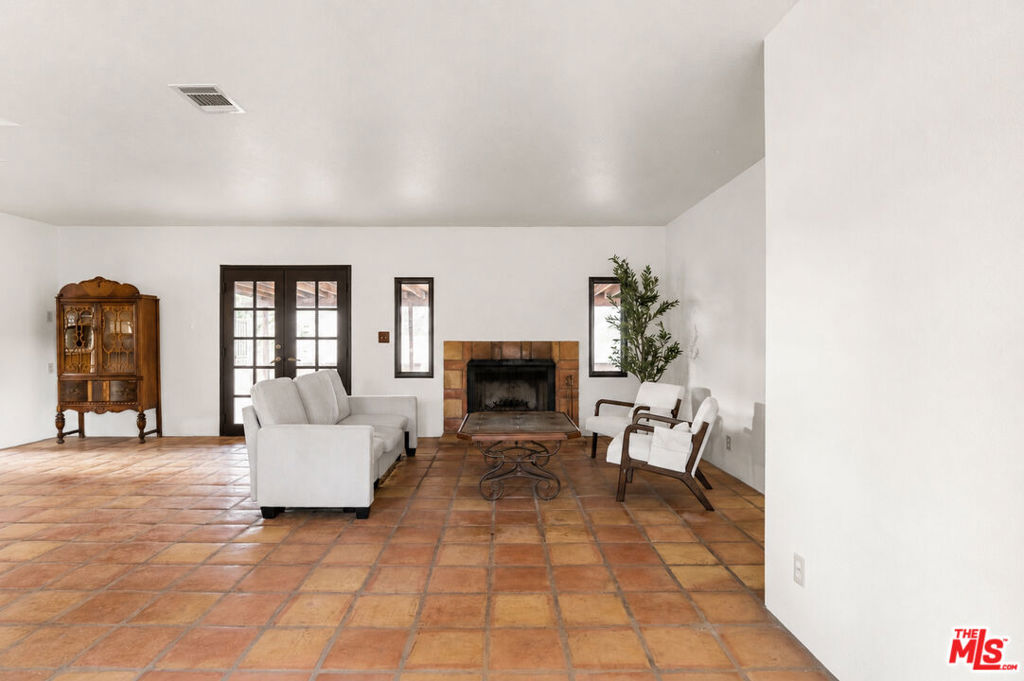 33201 Barber Road Property Photo 27