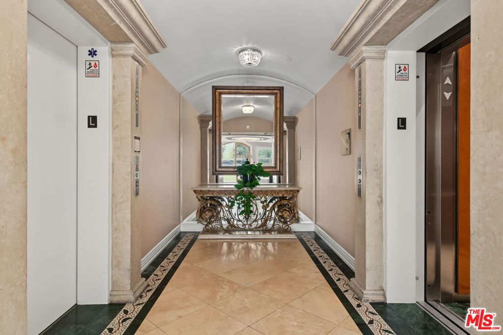 430 N Oakhurst Drive Ph406 Property Photo 41