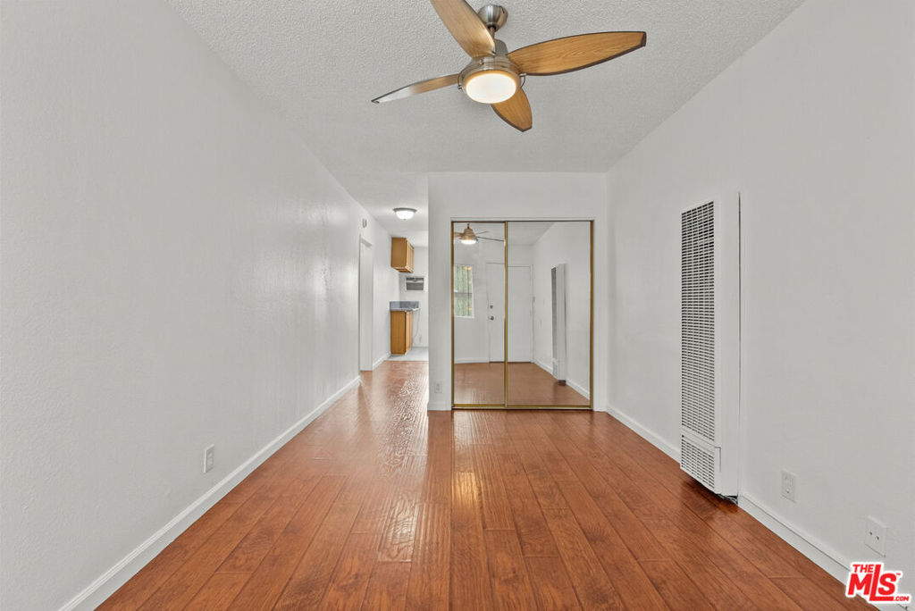 1540 N Fuller Avenue 8 Property Photo 7