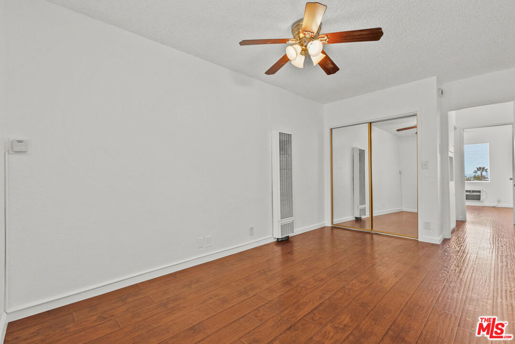 1540 N Fuller Avenue 8 Property Photo 10