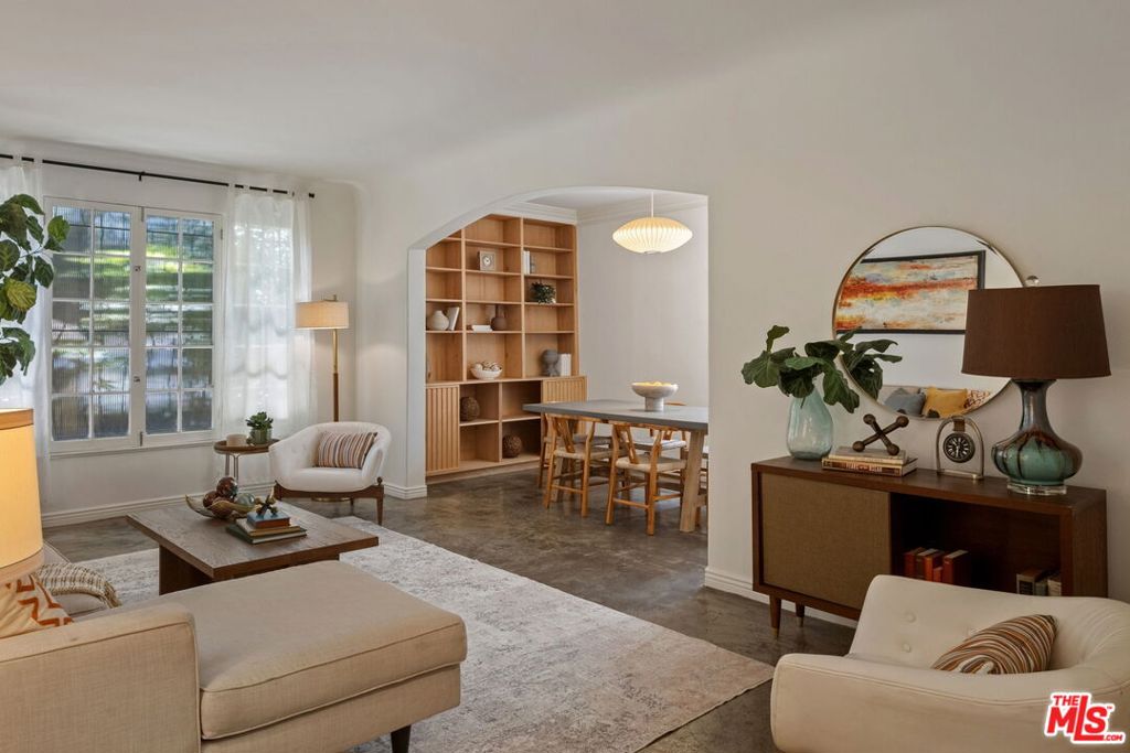 1345 N Hayworth Avenue 2 Property Photo 1