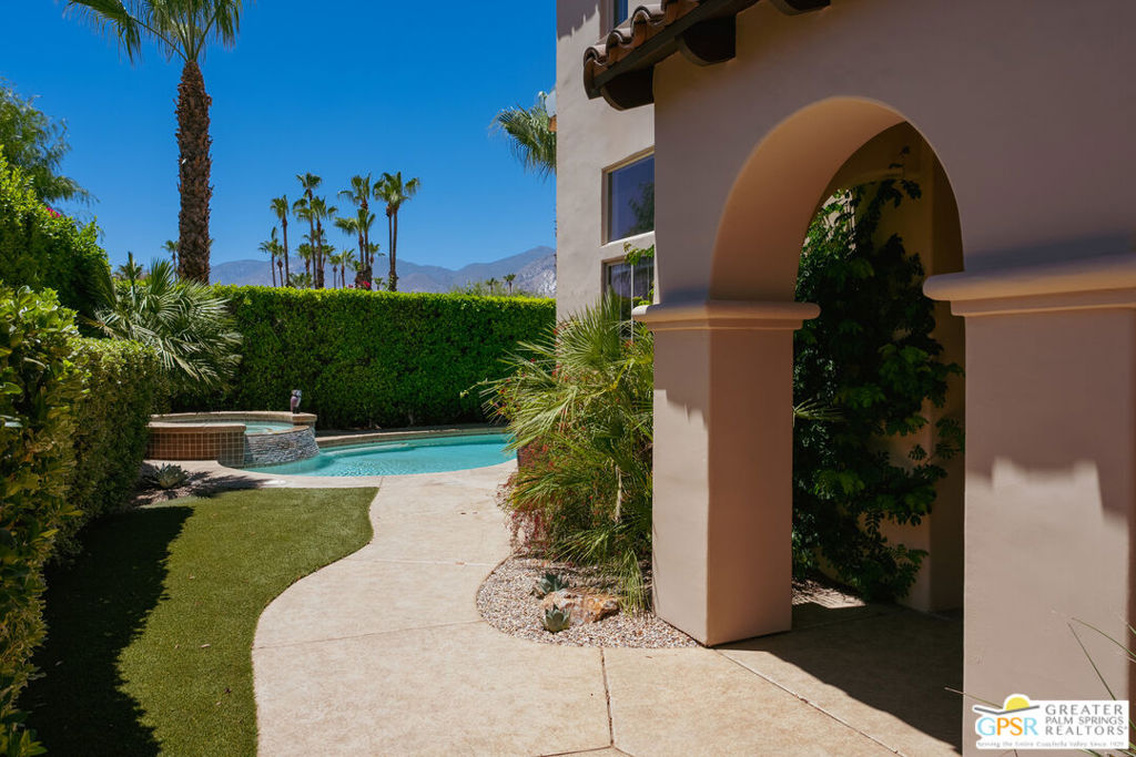 1365 Yermo Drive Property Photo 6