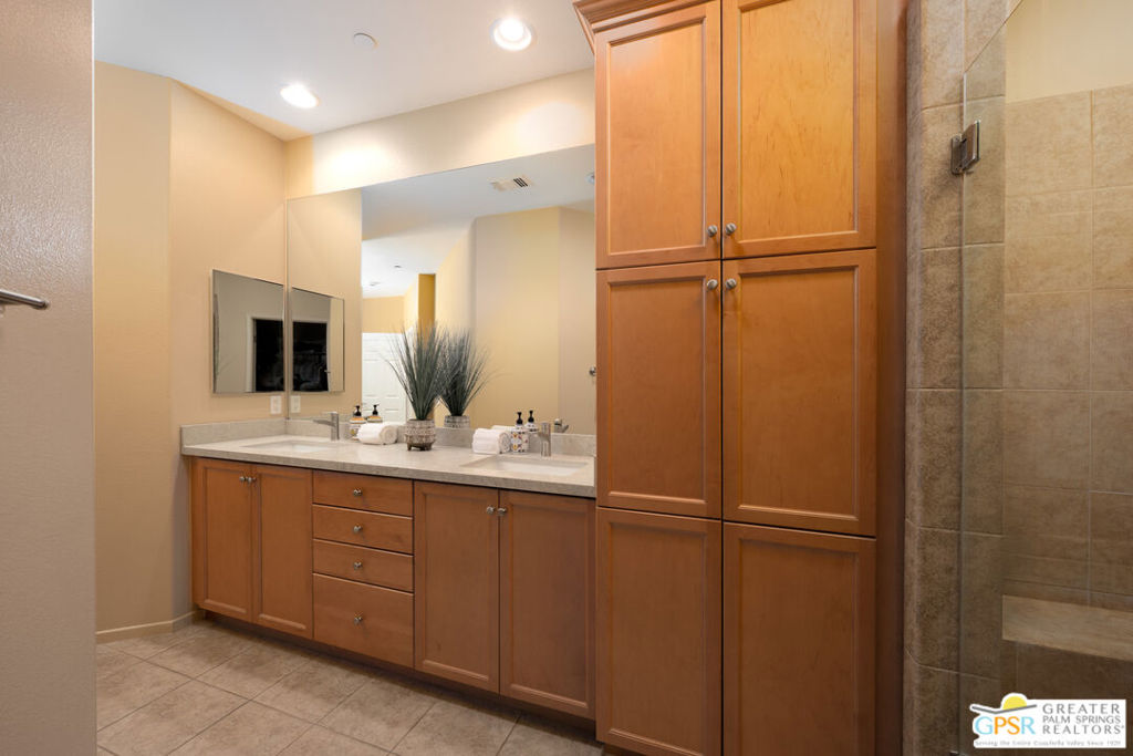 1365 Yermo Drive Property Photo 19
