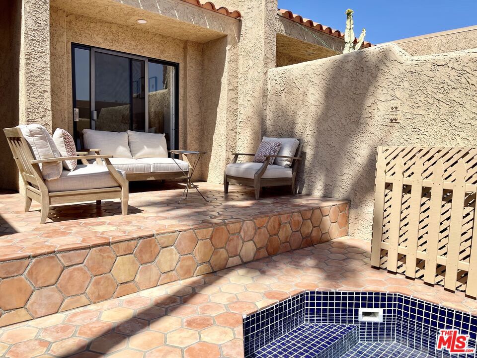 73441 Foxtail Lane Property Photo 17