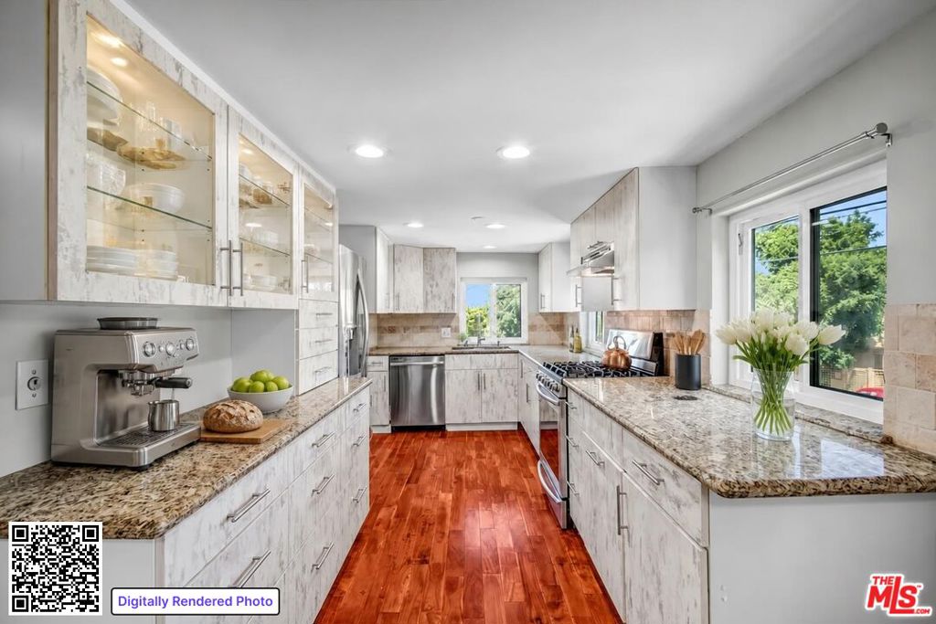 1766 Griffith Park Boulevard 1 Property Photo 3