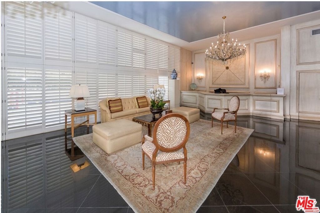 10433 Wilshire Boulevard 407 Property Photo 7