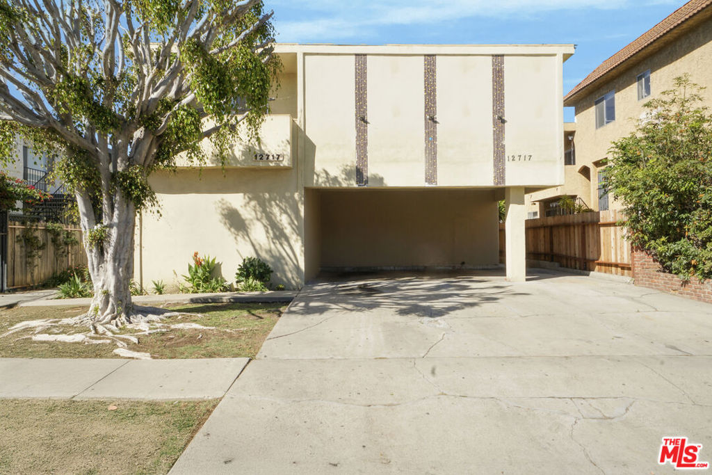 12717 Matteson Avenue Property Photo 1
