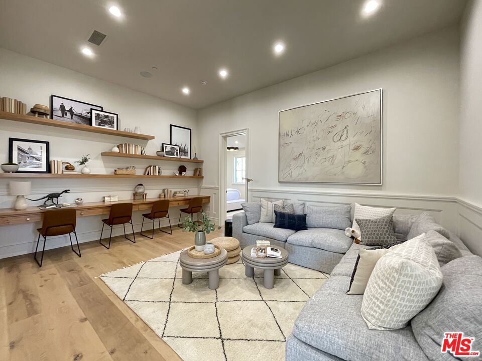 12730 Hanover Street Property Photo 7