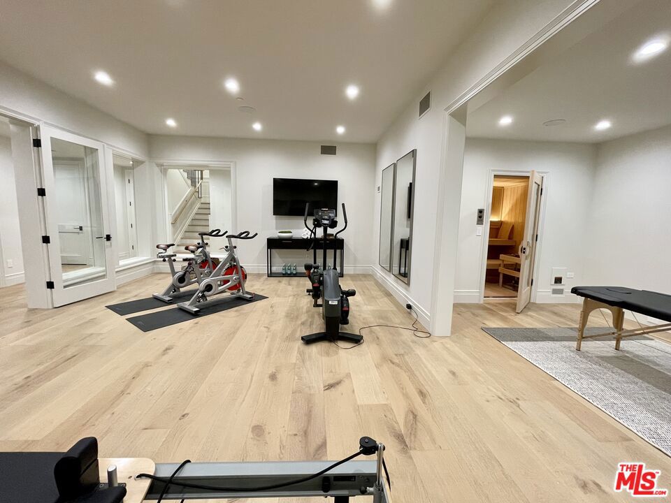 12730 Hanover Street Property Photo 10