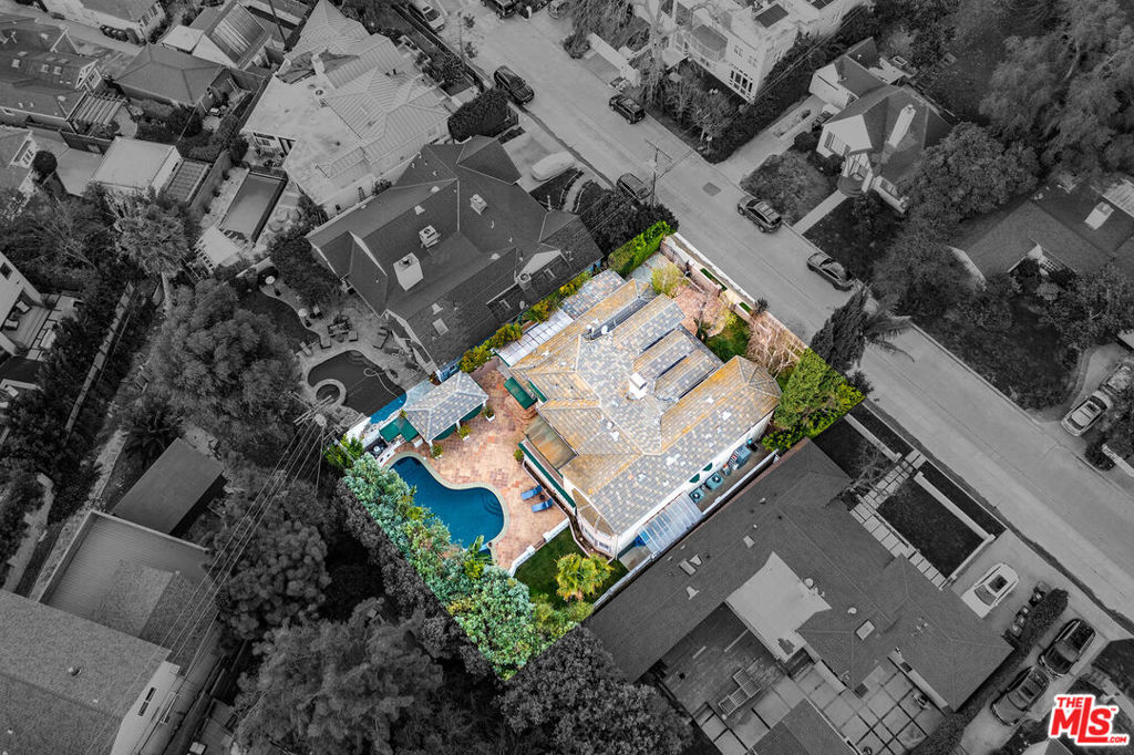4063 Benedict Canyon Drive Property Photo 55