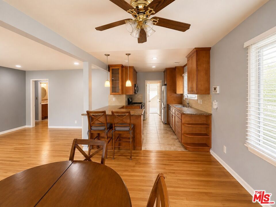 8433 Tunney Avenue Property Photo 2