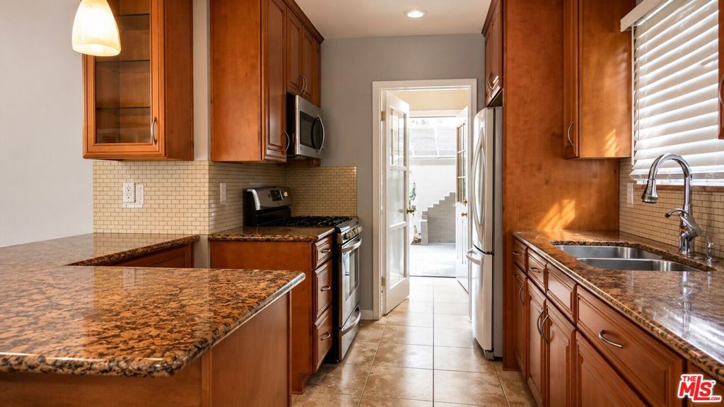 8433 Tunney Avenue Property Photo 4