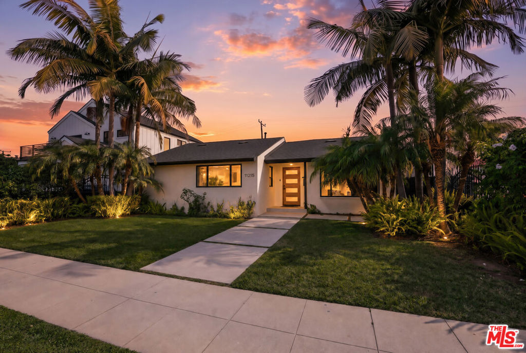 11215 Hannum Avenue Property Photo