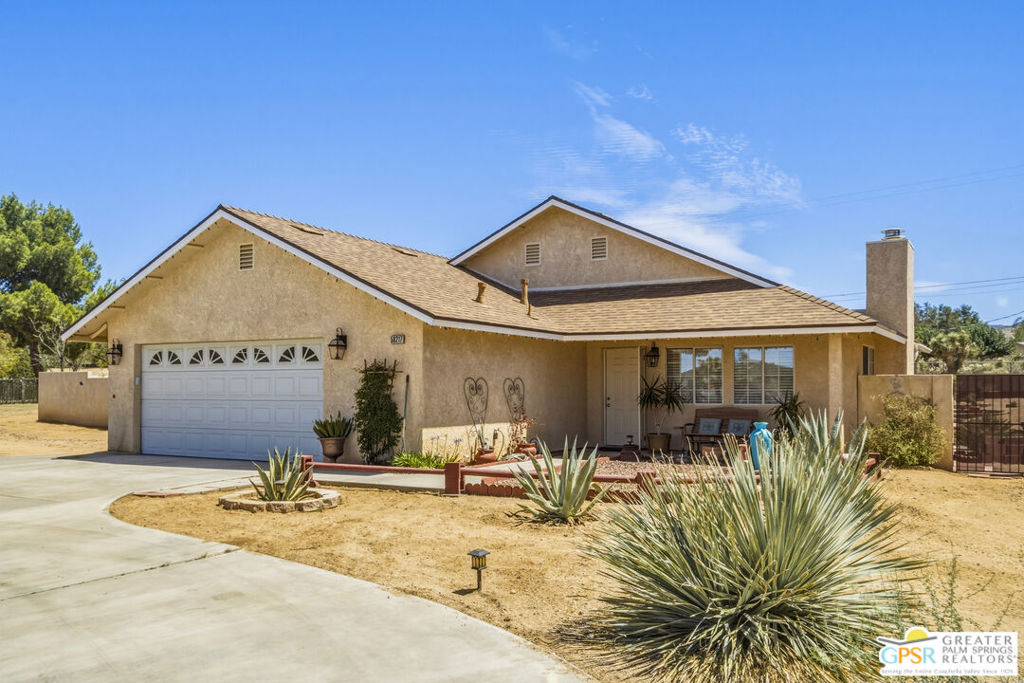 58217 Joshua Drive Property Photo 2