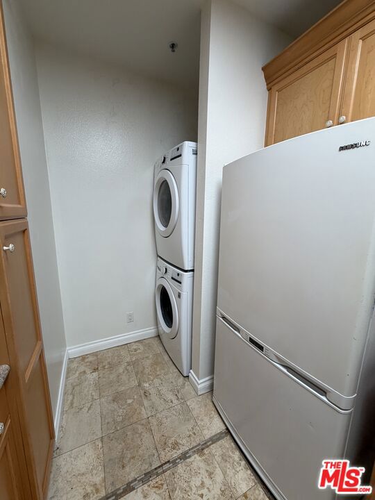 87 S Allen Avenue 204 Property Photo 10