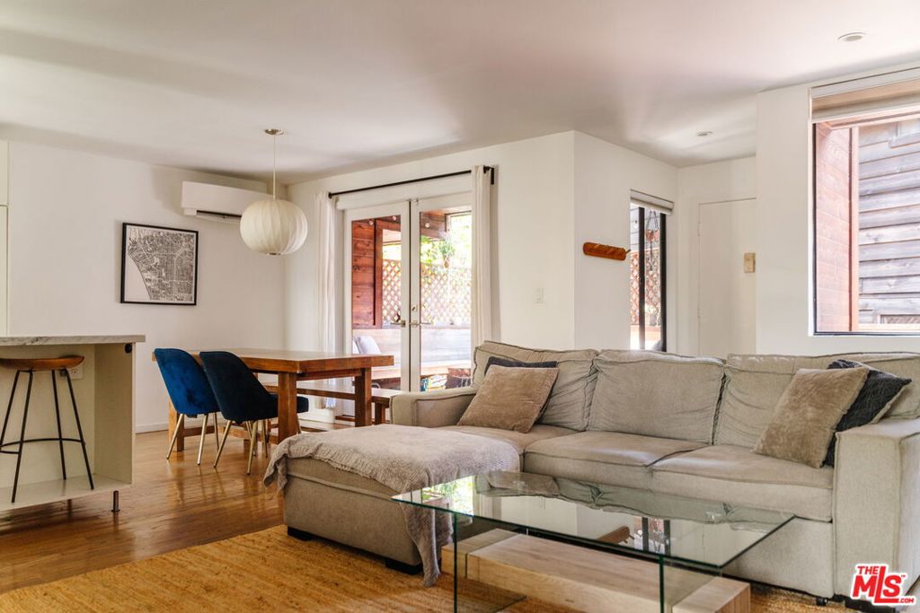 2600 Abbot Kinney Boulevard 6 Property Photo 4