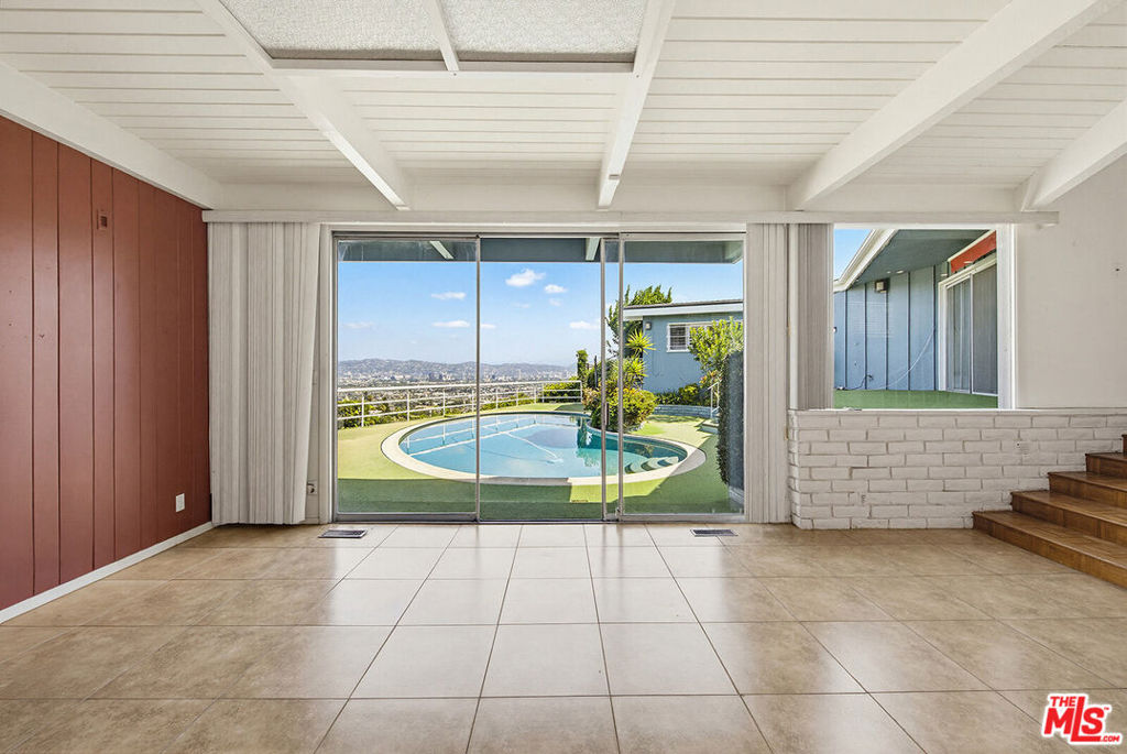 4107 Punta Alta Drive Property Photo 17