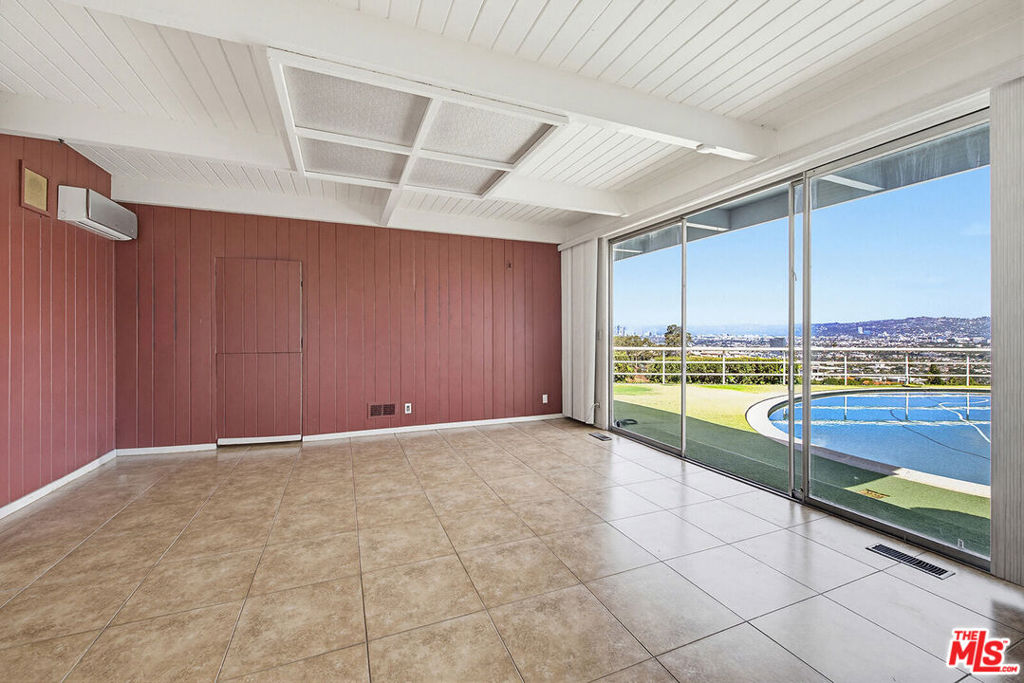 4107 Punta Alta Drive Property Photo 19