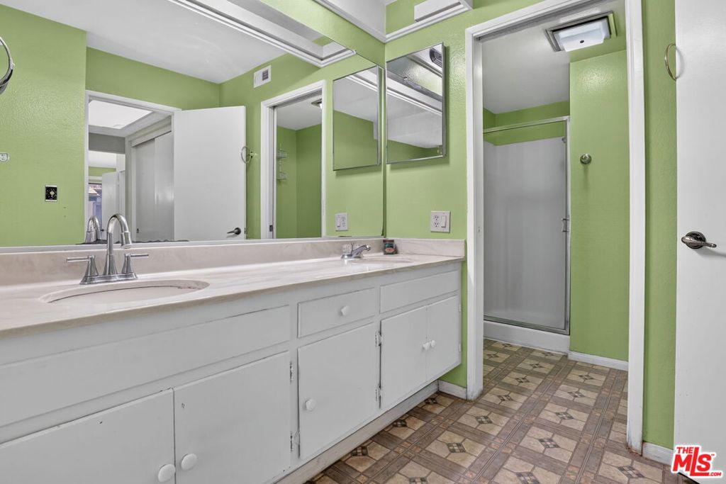 21 Northwoods Lane Property Photo 30
