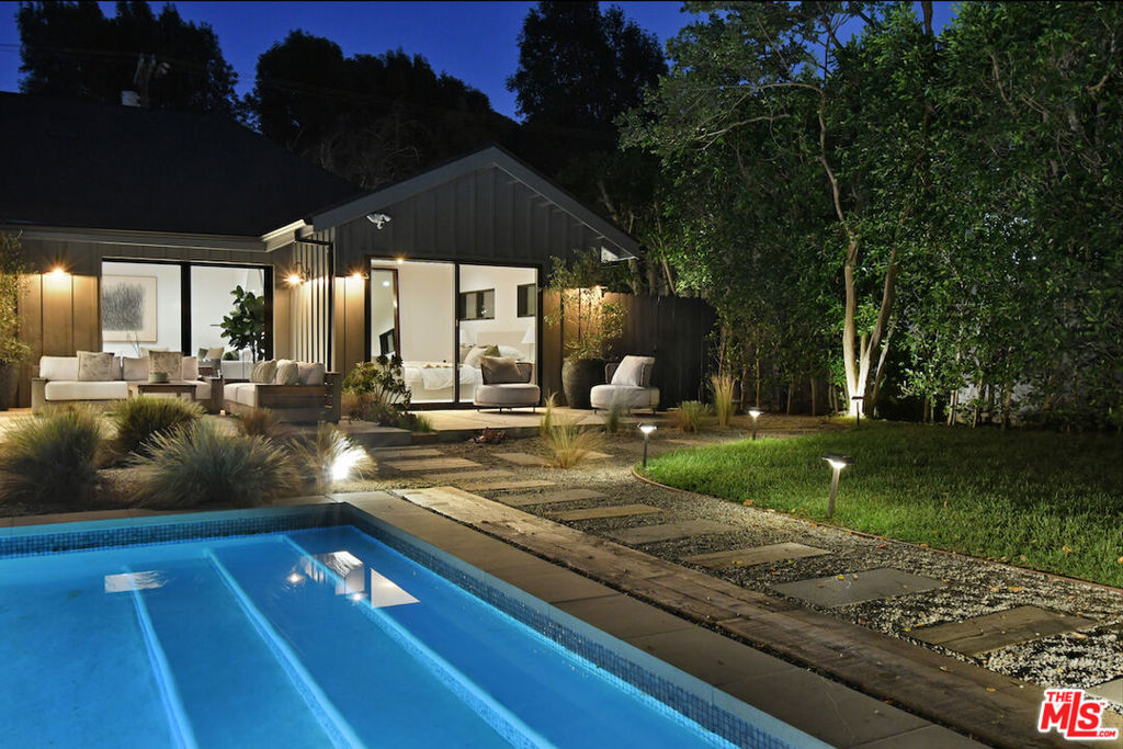 3721 Woodcliff Road Property Photo 29