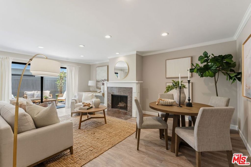 1456 Manhattan Beach Boulevard G Property Photo 1