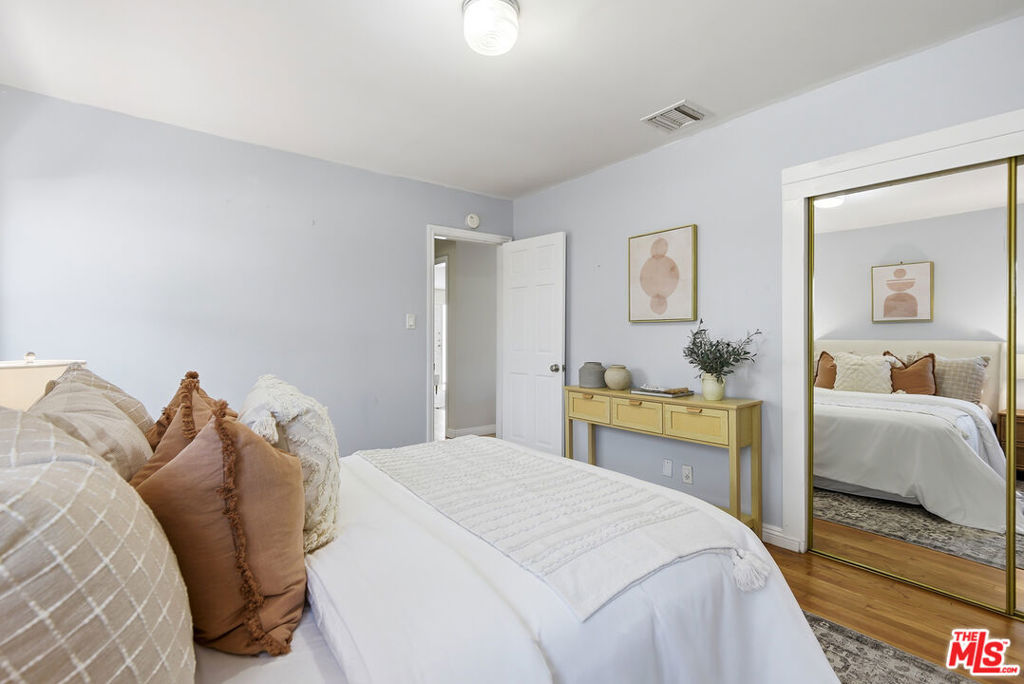 12495 Culver Boulevard Property Photo 23