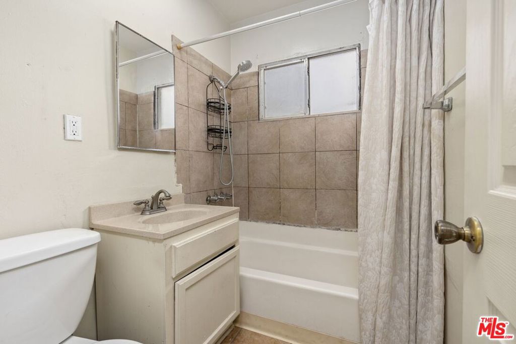 2321 3rd Avenue Property Photo 29