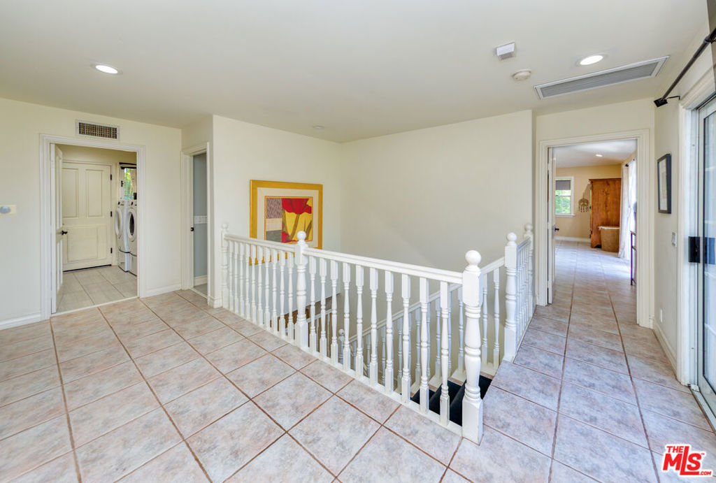 3827 Berry Drive Property Photo 30