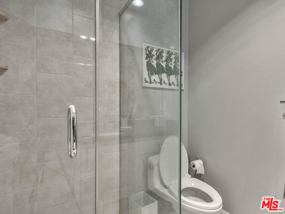 8455 Fountain Avenue 312 Property Photo 9
